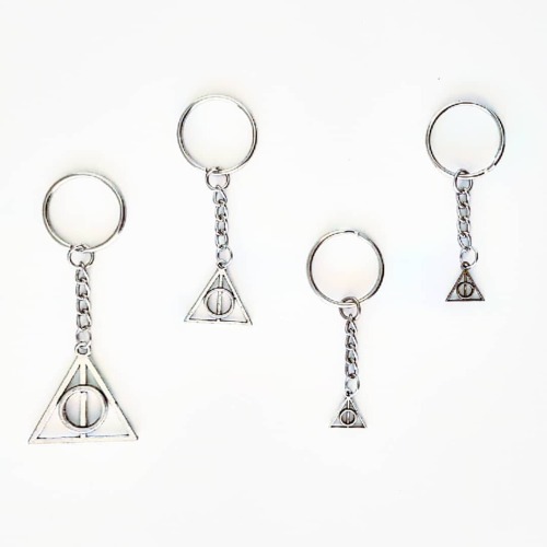 ¡️! Harry Potter Deathly Hallows Symbol Keychain #craft #handcrafted #handmade #accessories #access