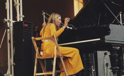 Bobdylan-N-Jonimitchell: Joni Mitchell, Joan Baez, Leonard Cohen At The Isle Of Wight,