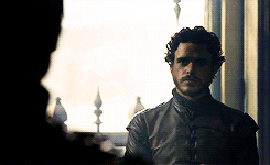 cathly:Game of Thrones S3 Deleted Scenes:Edmure Tully: He crossed the river to give battle, and we r