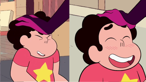 love-takes-work: The Garnet head pat. Not just for Steven anymore. 