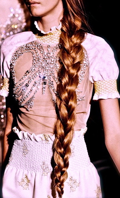 londonwarrior:  All about the Plait