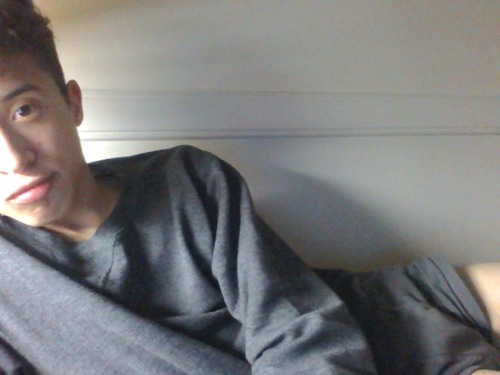 fappuclno:  paint me like one of your french girls
