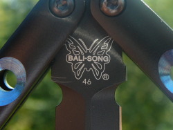 knifepics:  Balisong (Butterfly Knife)