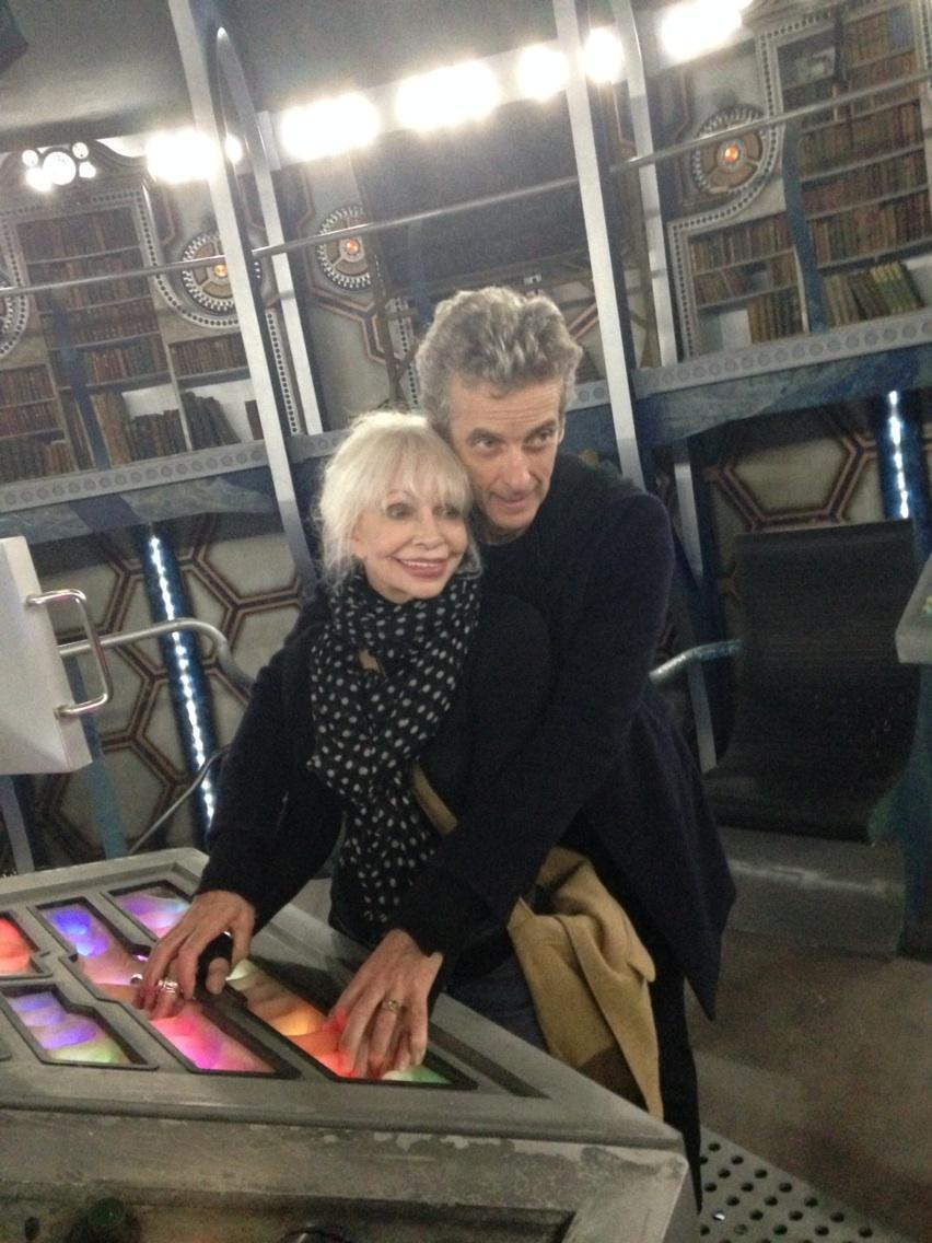 circular-time:  sedxctively-dedxctive:  Katy Manning and Peter Capaldi on the Doctor