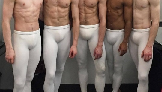 nylonspandexarmpitshairy:  