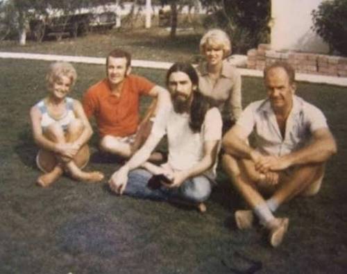 George Harrison and Pattie Boyd in Florida. (Nov. 1970)“In November 1970, George and Pattie took a t