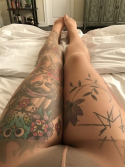 Pantyhose and tights