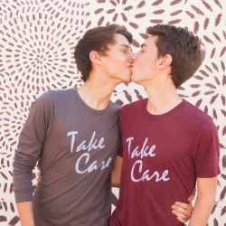 A blog about gay love and intimacy.. and