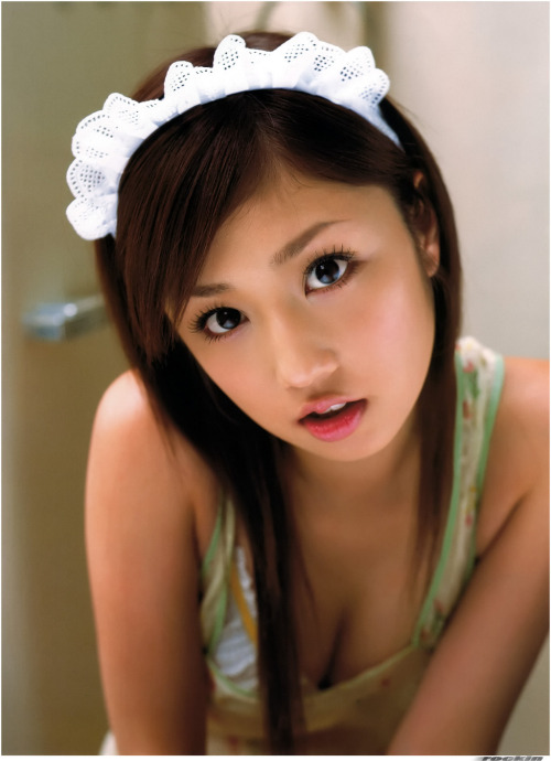 wrigglesandgiggles:  torefurumigoyo4:  小倉優子 adult photos