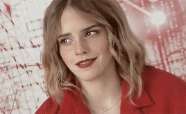 dailyemwatson:I want to feel fabulous and comfortable and sexy and strong and beautiful. And if it’s