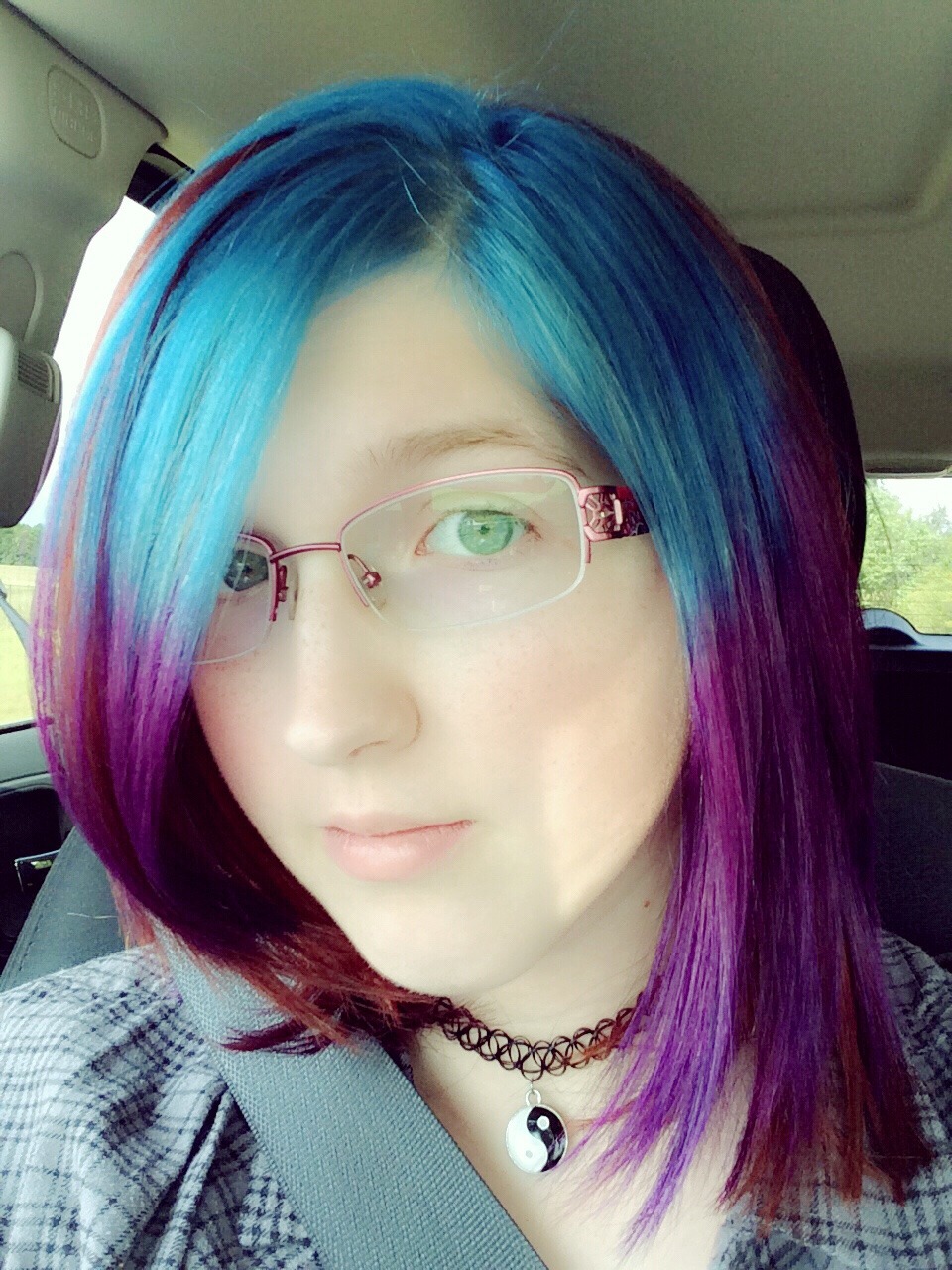 enscenic:  saxonsfierytemper:  that-jade-harley-chick:  So my new hair color. And