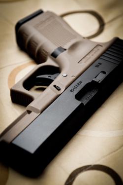 archangvl:  Glock 19 | Eki Han 