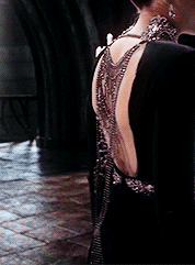 swannsavior:The Evil Queen + Wardrobe Details