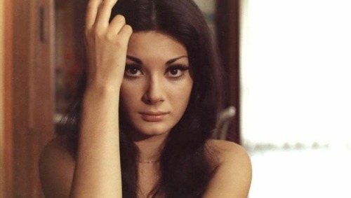 groovyant70: Edwige Fenech in “Lo strano vizio della signora Wardh” - 1971 - Italy