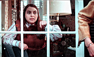 hrwinter:“I don’t usually leave my underwear in places that aren’t my room.”- BOOKSMART (2019) dir. 