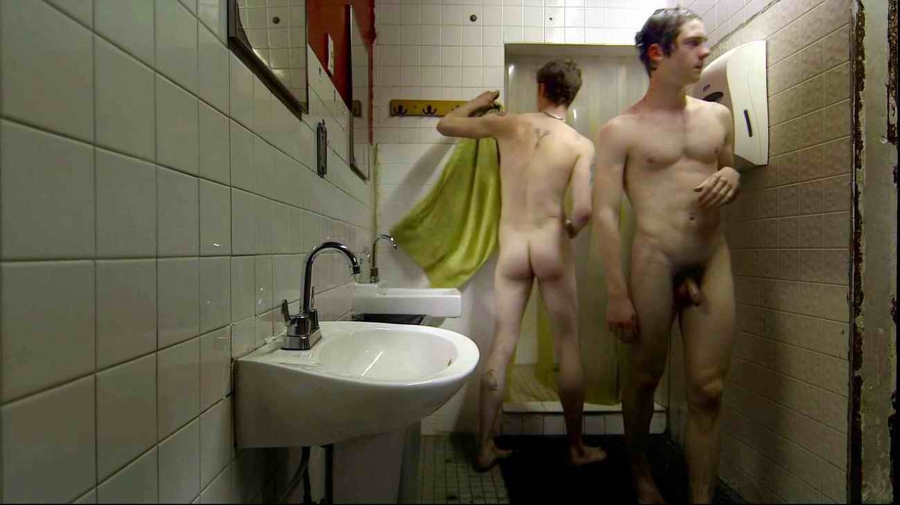 fameshowing:  Pierre Prieur in Bizarre.  