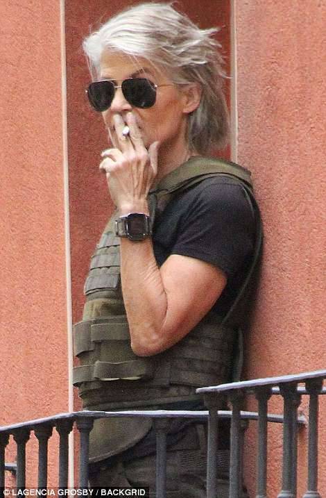 terminators:  SARAH CONNOR LIVES!  More set photos from Spain  http://www.dailymail.co.uk/tvshowbiz/article-5866325/amp/Terminator-PICTURE-EXCLUSIVE-Linda-Hamilton-seen-set-time.html