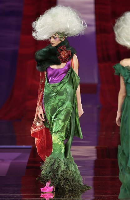 esvic:Christian Lacroix from 2004/2005