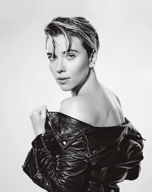 xanis:  Scarlett Johansson photographed by Mary Ellen Matthews for SNL, May 2015