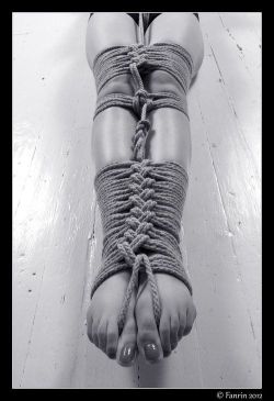 slave-to-the-rope:  http://slave-to-the-rope.tumblr.com/