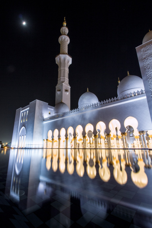 breathtakingdestinations: Abu Dhabi - United Arab Emirates (by Laurent Gass PHOTOGRAPHIE) 