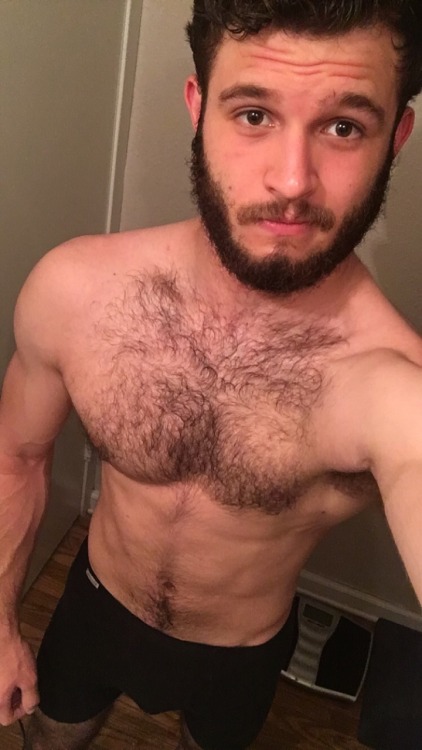 bigmeasuredcocks:  Big semi!
