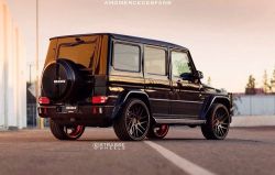 amgmercedesfans:  Another One Of The G65 AMG On @strassewheels !  #G65 #AMG #Brabus