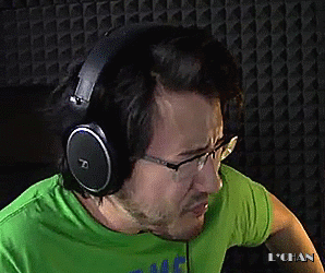 lissachan504:  MARK VS HOT THINGS
