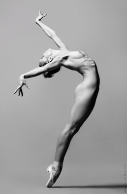 claudegrant:  Ballet Dancer #15 