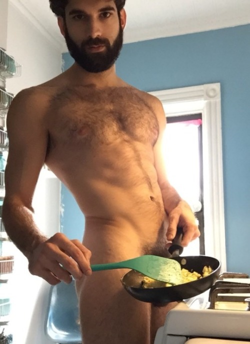 phoenixforce10:  Love a man who cooks