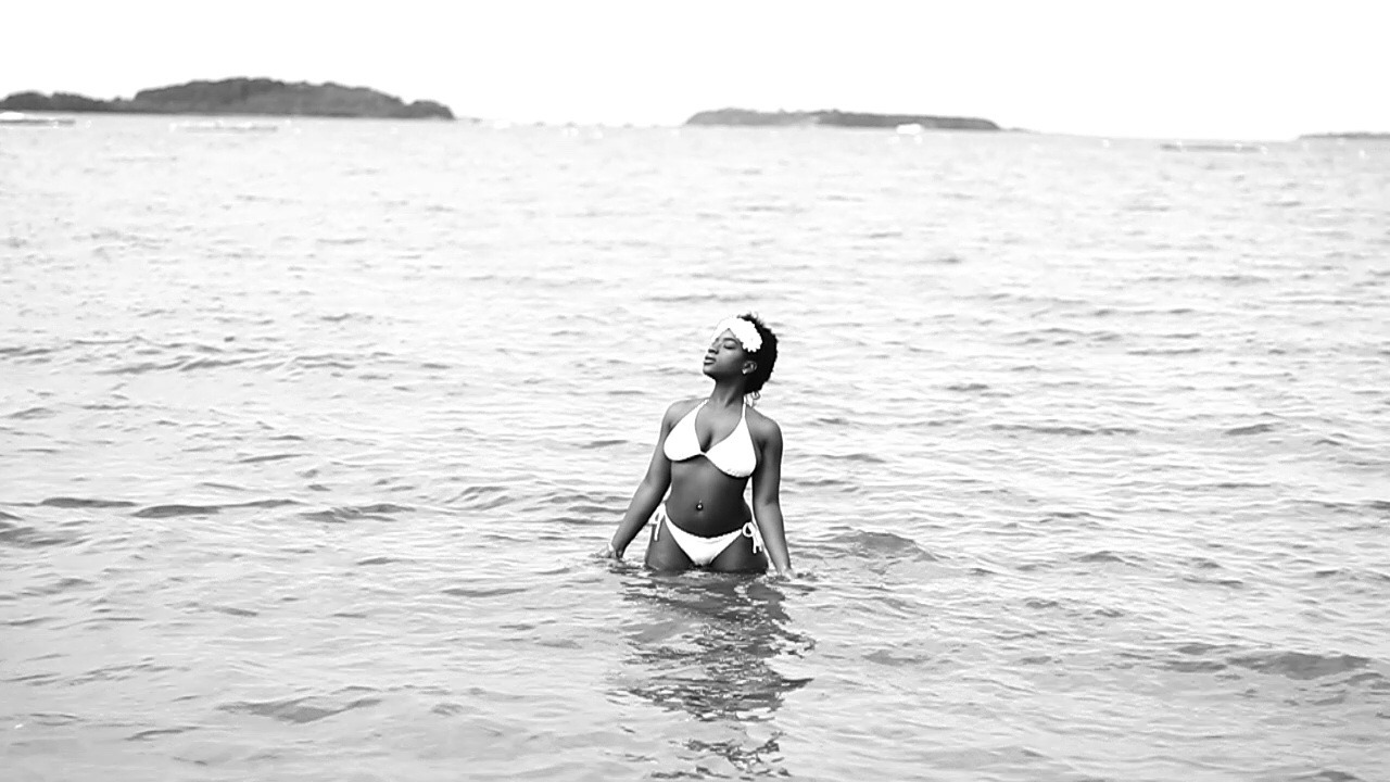meghanbeda:  Dark skin appreciation day 🍒🍫🍩👸🏿 #fuckyourpaperbag  