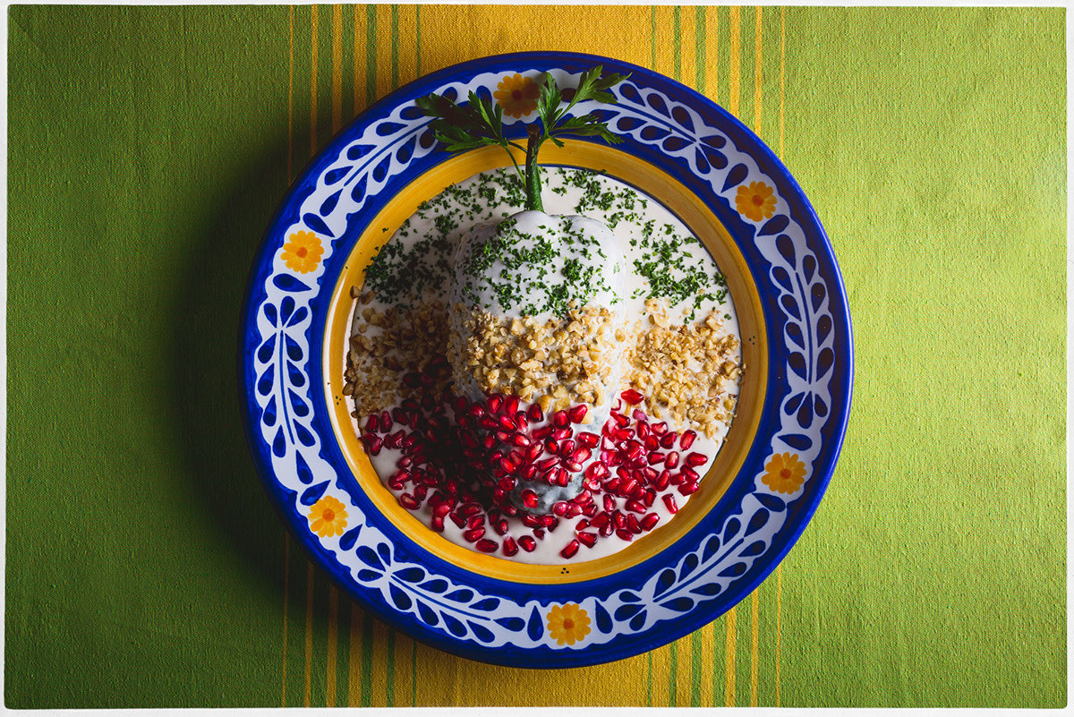 alxbngala:  (via Restaurante Oaxaqueño “Doña Lula” by Maurizio Solis Broca