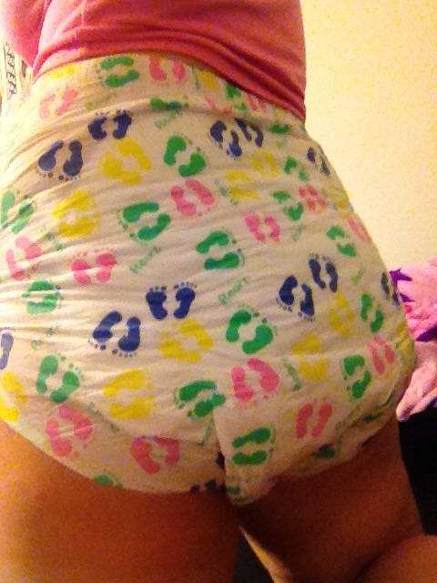 pinkibinki:  Diapered vs. non diapered. Id go with diapered!