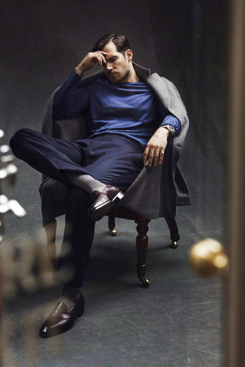 henrycavillglory:  downeyholland:  Henry Cavill for The Rake Magazine  UNFAIR. WHAT.