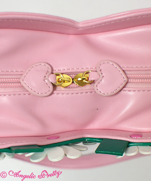 fyeahangelicpretty:Angelic Pretty 2017 - Twin Berry PursePrice - 9,612円