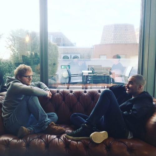 edsheeran-eu: ‪&quot;Friendship first. Always. #offtherecord&quot; ( zanelowe)‬