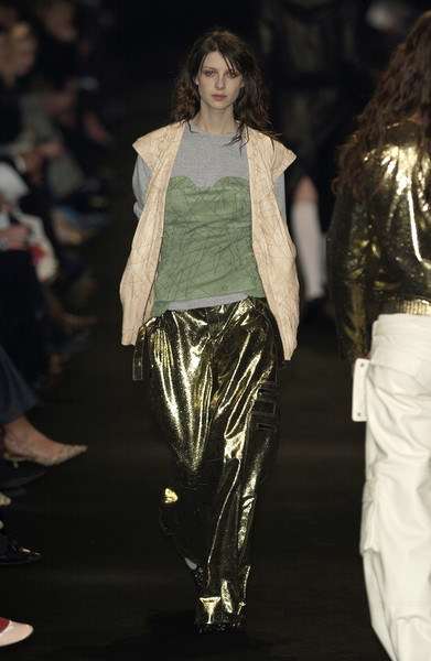 Ruffo Research Fall/Winter 2002 - Catwalk Queen --- Caitriona Balfe