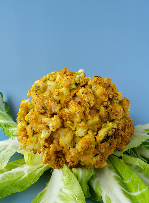 I could eat these all day, perkedel kol bunga (Indonesian cauliflower fritters) now up the blog: htt