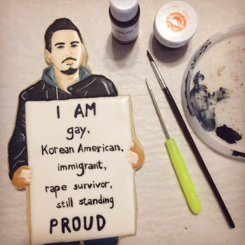 Jasmine Cho is making incredible cookie art about Asian American history! Her cookies include:Yuji I