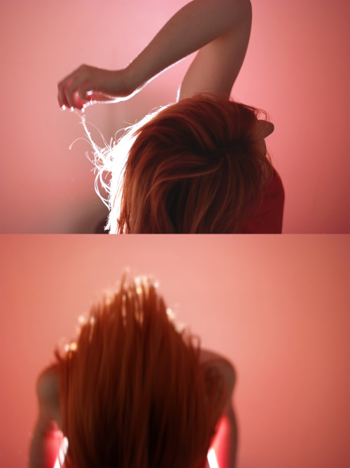 dianamsphotography:  Red Details Photographer - Diana M. SchenkelModel - http://theredbanshee.tumblr.com/PLEASE RESPECT THE ARTISTS (MODEL AND PHOTOGRAPHER) AND LEAVE THE NOTES IN PLACE WHEN YOU REBLOG! THANKS EVERYONE ;)
