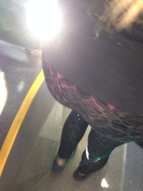 Fresh creepshot submitted, this time no heels but such a sweet panties under transparent pants!