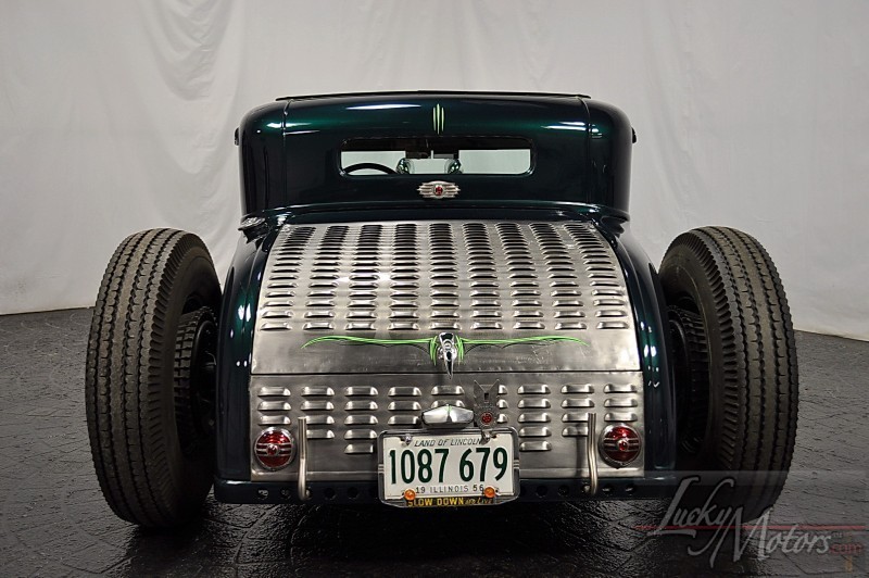 phuckingawesome:  uetty:  Voodoo Larry Built Rod  (www.ecarlist.com/showroom/2149/photos/5410171から)