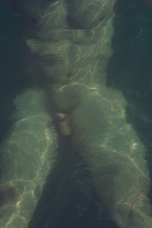 manuelmoncayo:  A C I D, 17.Jul.2014 I will sleep, I might sleep.