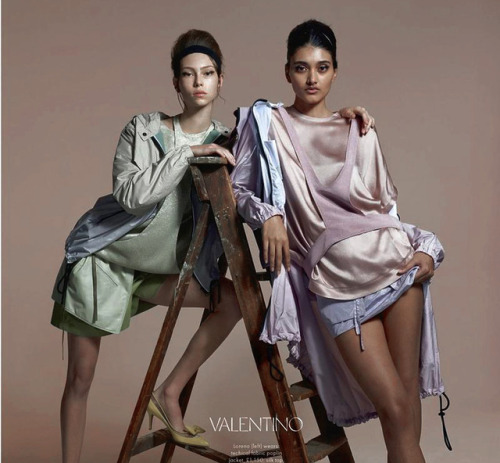 dress queens: lorena and neelam for elle uk feb.2018