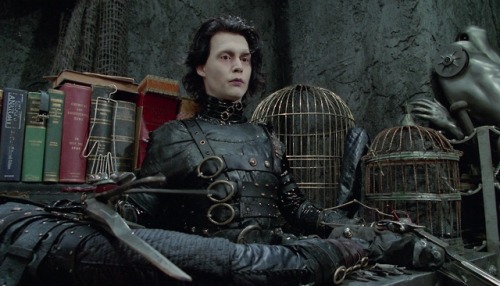 cineasc: Edward Scissorhands (1990) Tim Burton