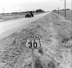 route22ny:  LIFE magazine photographer Allen Grant hit the road to report on the Lincoln Highway, US Route 30.  (Most of the shots are from Nebraska or Wyoming; minimal info is supplied in the captions.) Postwar prosperity led many to travel, looking