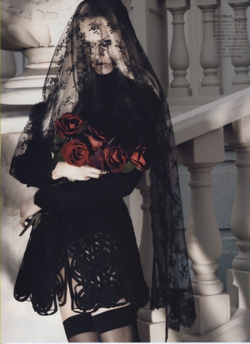 spookyloop:  The Bride Wore Black, Vogue Nippon August 2008Model: Anna Maria JagodzinskaPhotogr