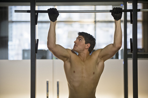 charlotte-90:Stills for Arrow 3x07 “Draw back your bow”I’m a little shocked, but I just realized how