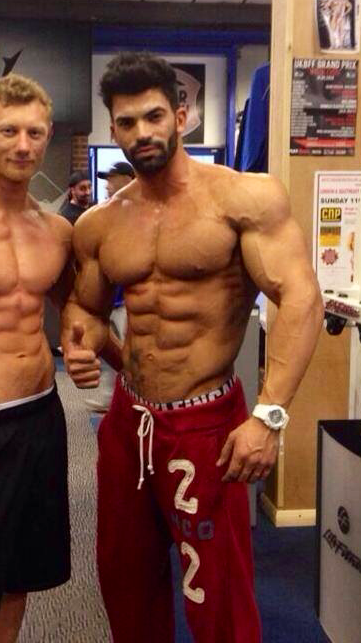 xtremotivation:  Submit your pics! || Video: Chest &amp; Arms day Motivation