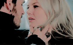 ohcaptainswans:captain swan + happiness